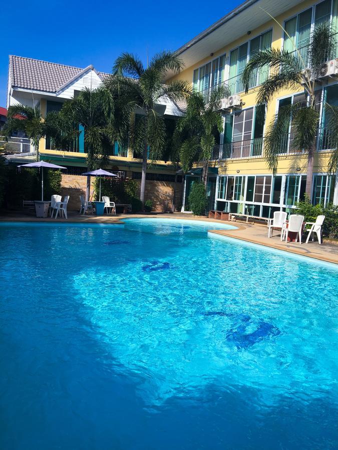 The O2 Aparthotel Udon Thani Buitenkant foto