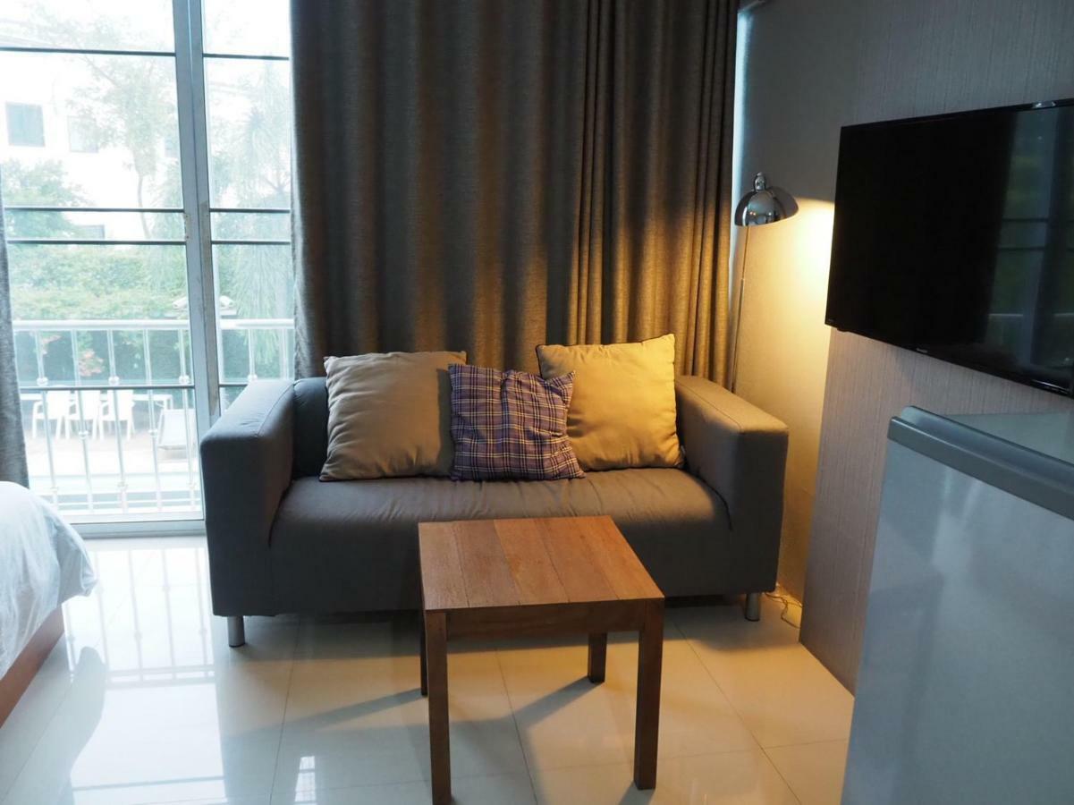 The O2 Aparthotel Udon Thani Buitenkant foto