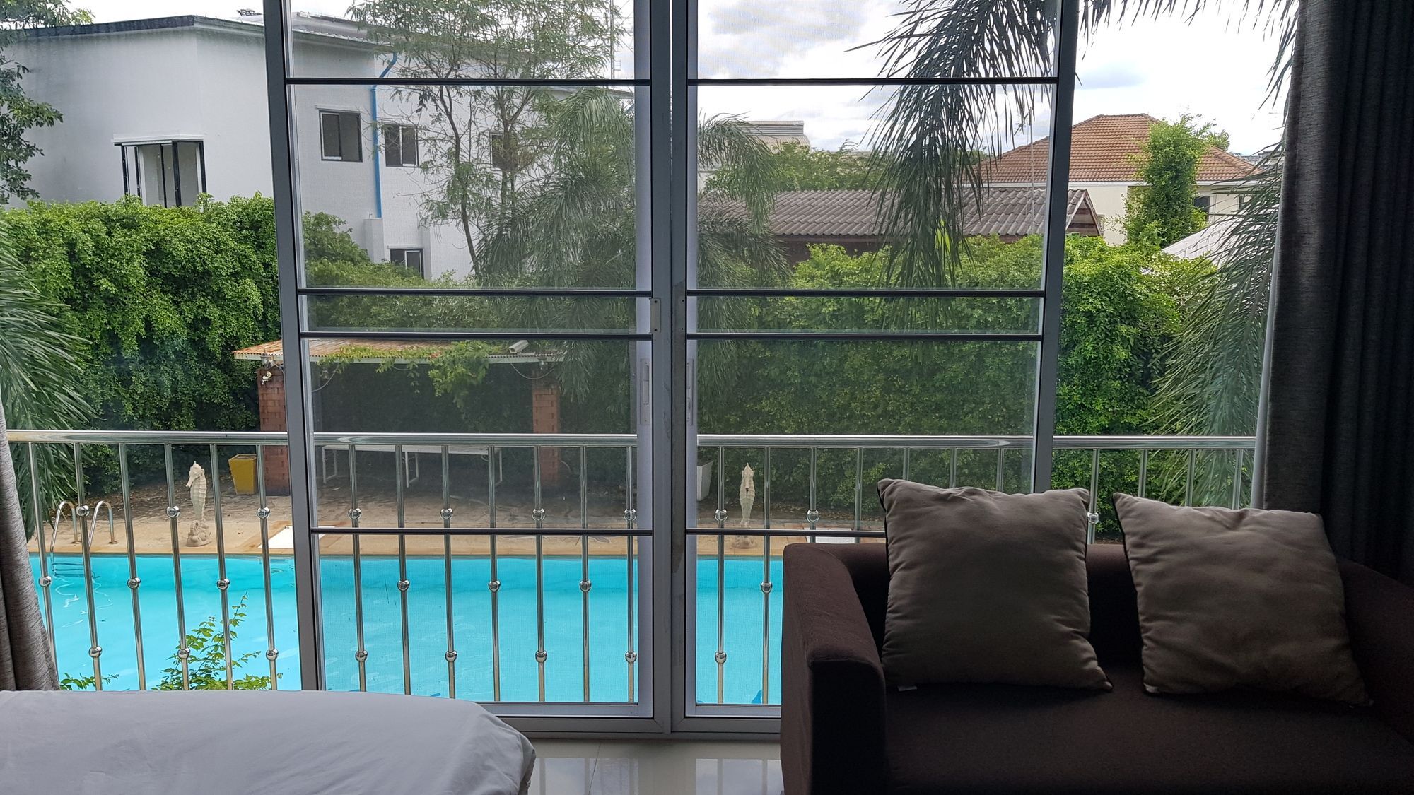 The O2 Aparthotel Udon Thani Buitenkant foto
