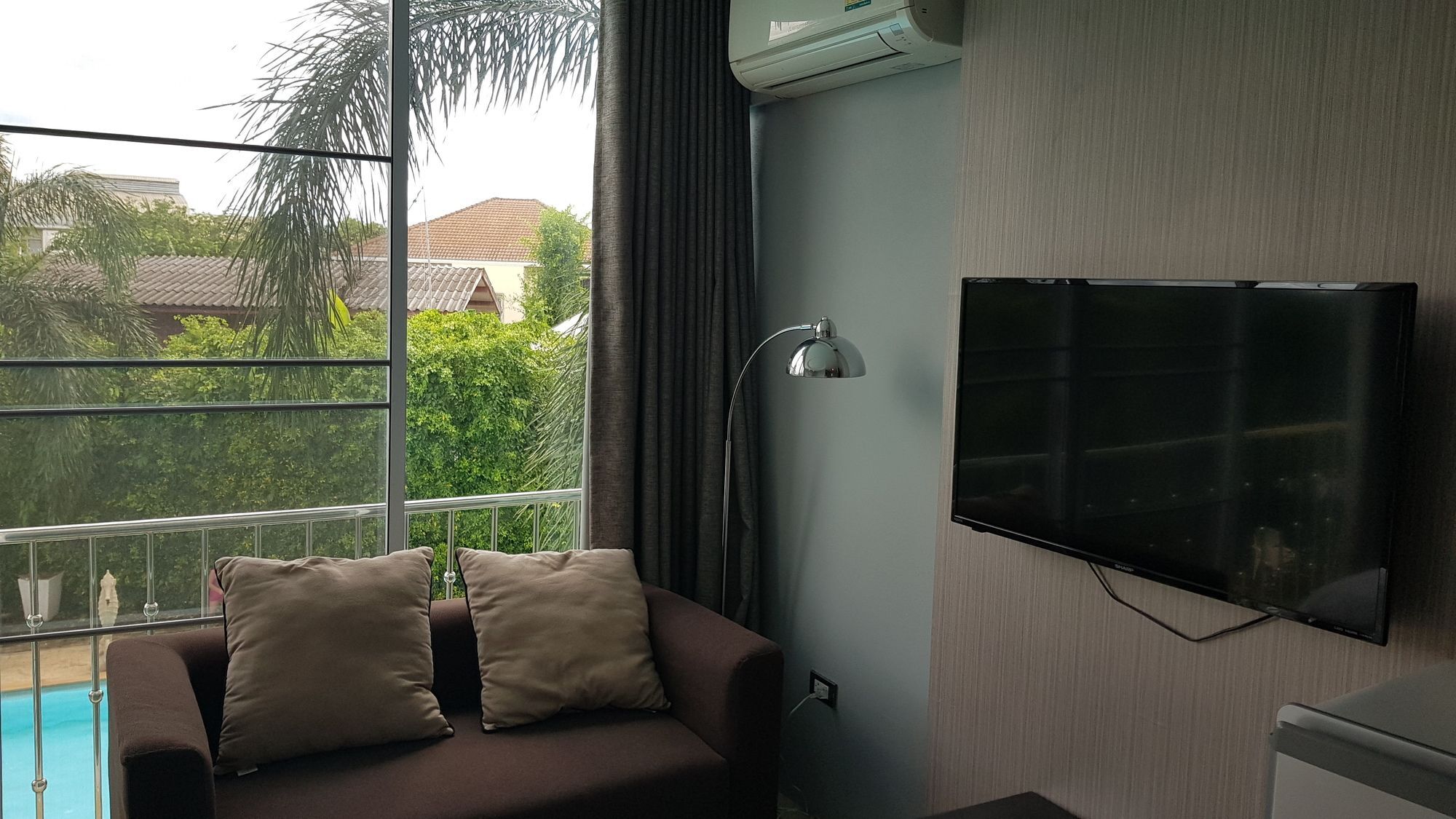 The O2 Aparthotel Udon Thani Buitenkant foto