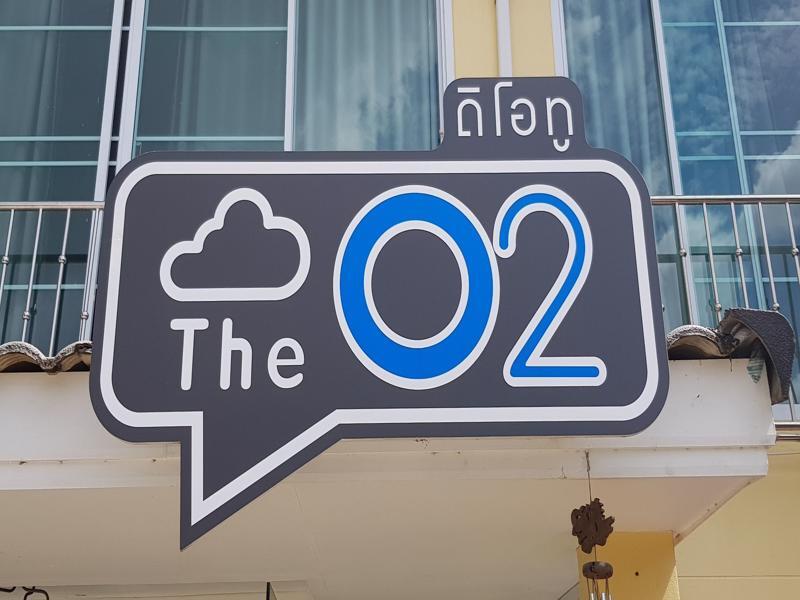 The O2 Aparthotel Udon Thani Buitenkant foto